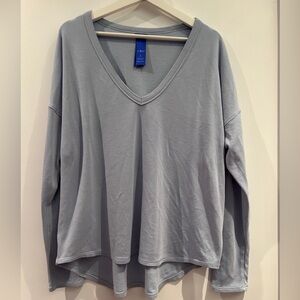Kit & Ace powder blue VNeck sweatshirt- very soft